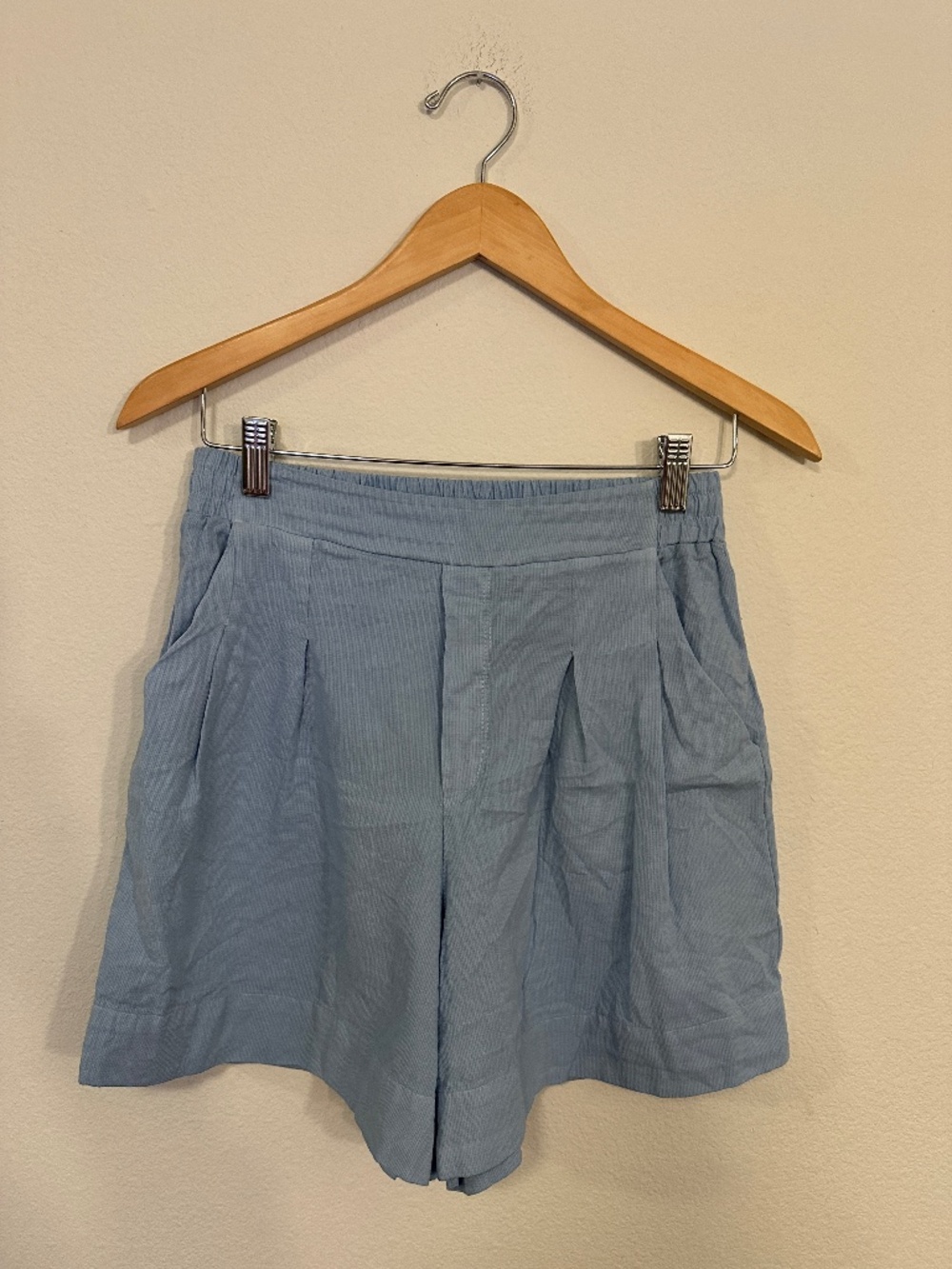 Stateside Blue Pleated Pull-On Shorts Made in USA Women's Size S